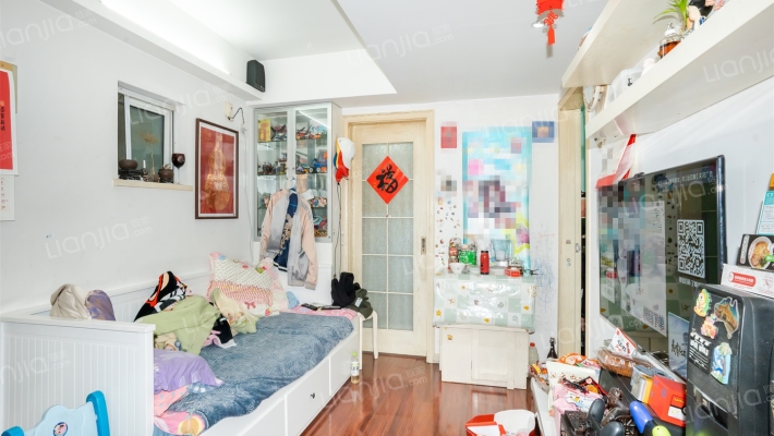 华绮公寓二手房实景图