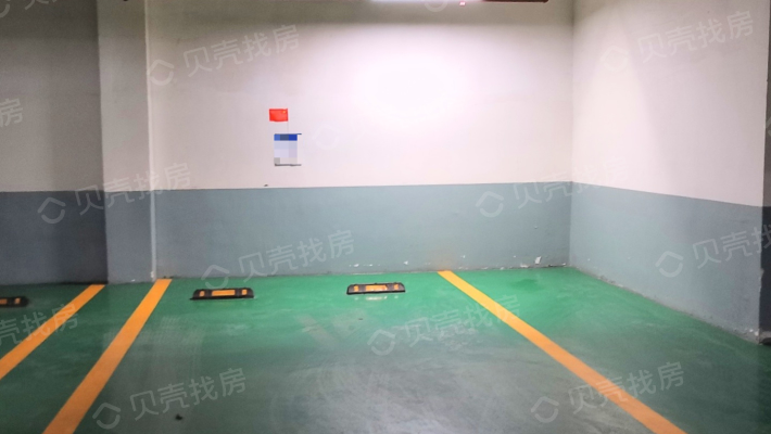 美洲花园城南公馆地下车库 面积大 成都美洲花园城南公馆二手房车位38 61平米 成都贝壳找房