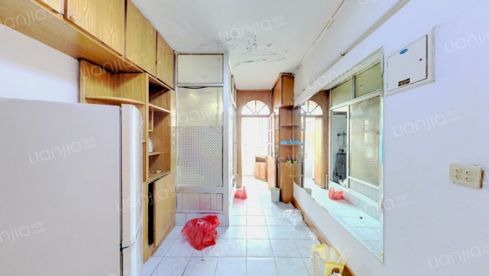 紫荆花社区二手房实景图