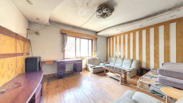 渝州路83号二手房实景图