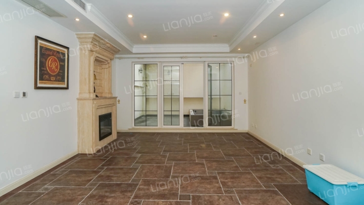 龙湖蓝湖郡(别墅)二手房实景图