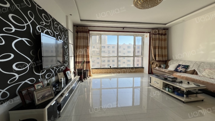 沈铁·雅居二手房实景图