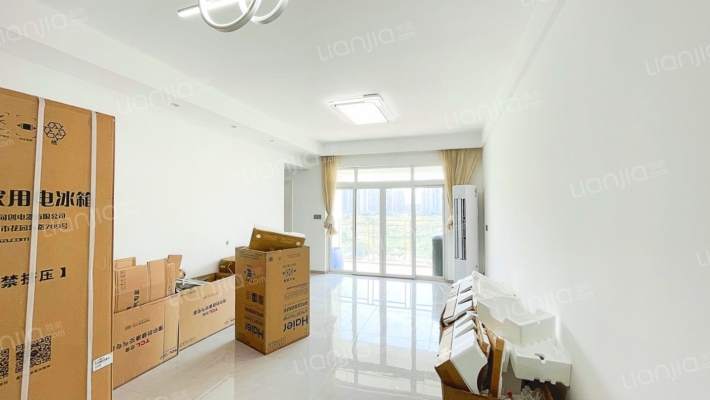 国盛龙腾丰文B区二手房实景图