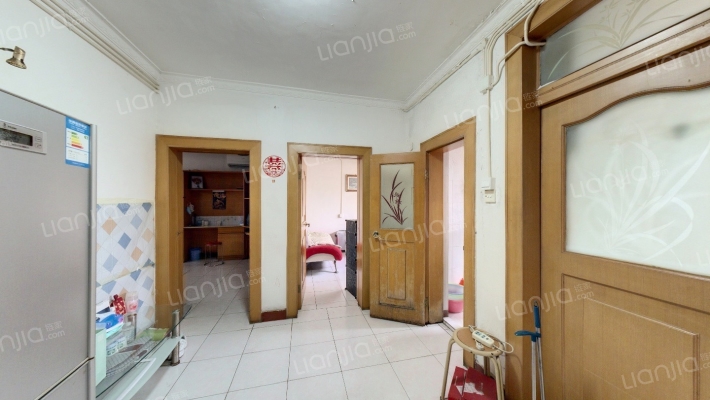 少管所宿舍二手房实景图