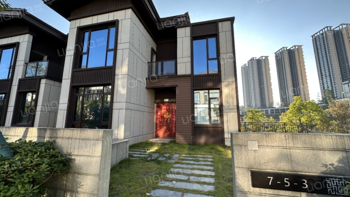 保利公园玺阅二手房实景图