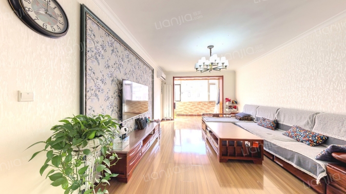 亿泰庄园二手房实景图