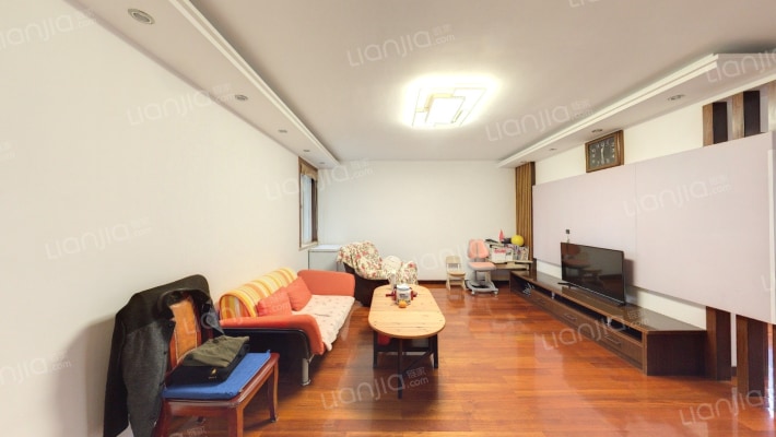 天兴嘉园二手房实景图