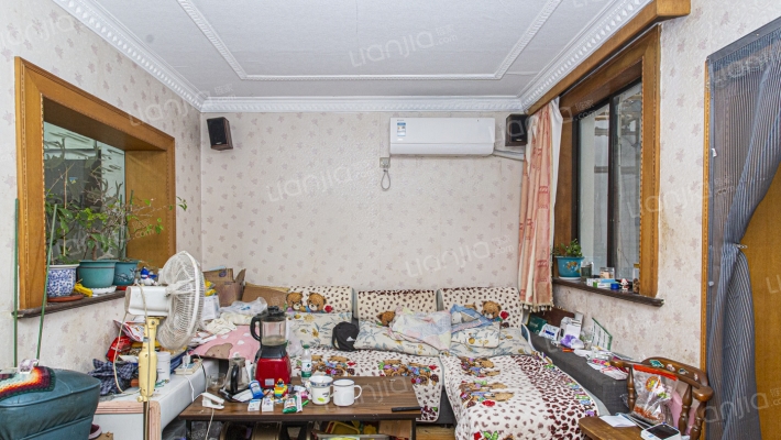 滨江小区二手房实景图