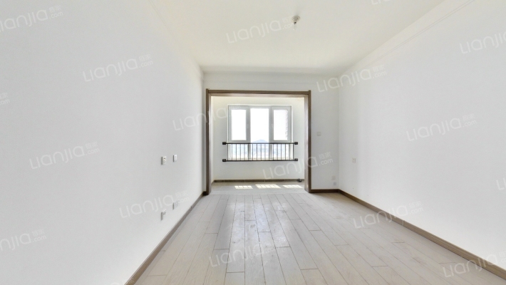 龙湖龙誉城二手房实景图