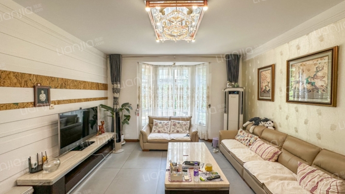 普罗旺世香榭丽舍二手房实景图