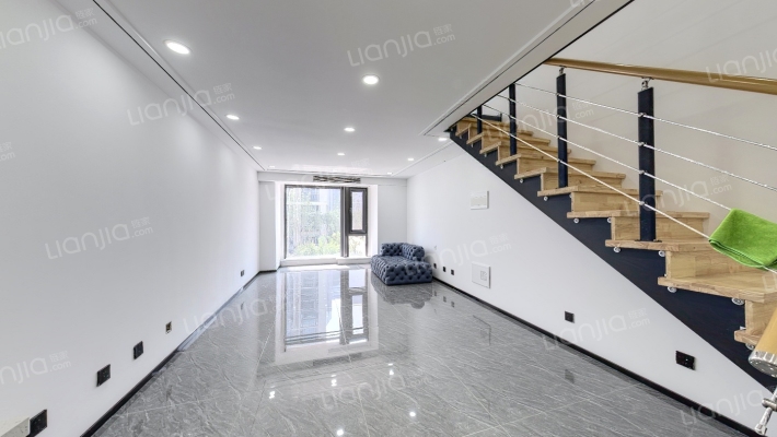 融创世园大观二手房实景图