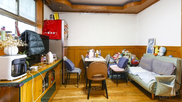 奎照路790弄二手房实景图