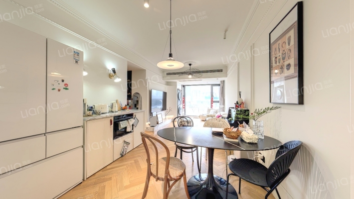 新华创客居二手房实景图