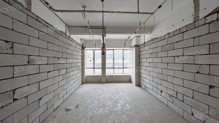 恒强凯旋汇二手房实景图