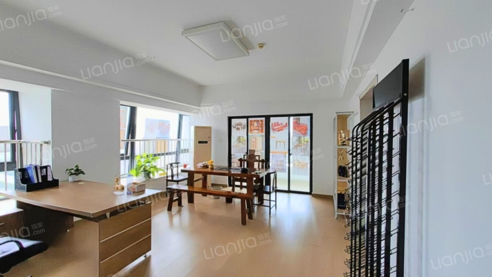 仓山万达广场C区二手房实景图