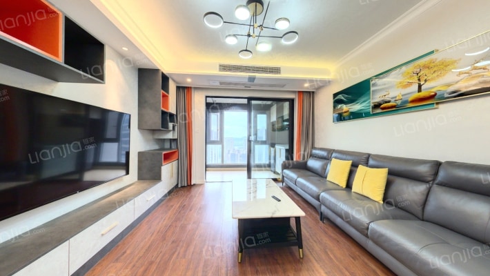 万科魅力之城二手房实景图