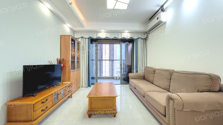 鸿荣源尚峻花园一期二手房实景图