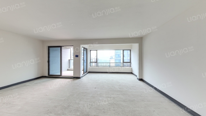 龙湖昱湖壹号嘉镧二手房实景图