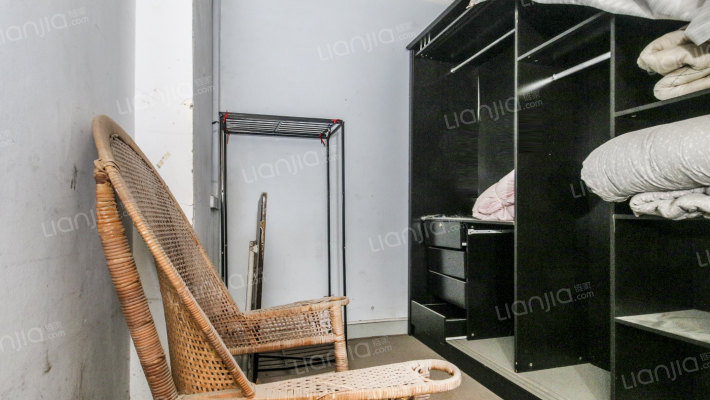 长中小区二手房实景图