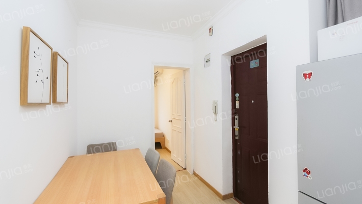 梅陇三村二手房实景图