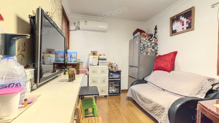 桃浦五村山茶苑二手房实景图