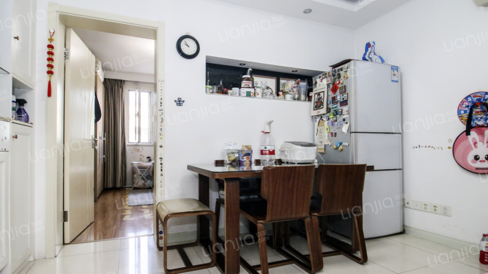 延安西路1782弄二手房实景图