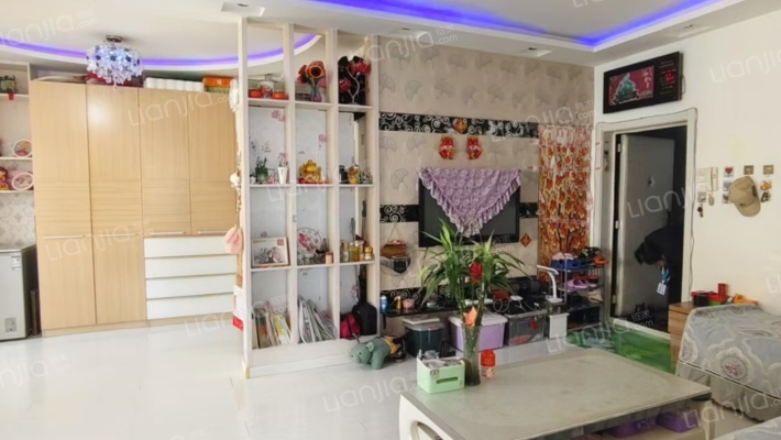 公交家园二手房实景图