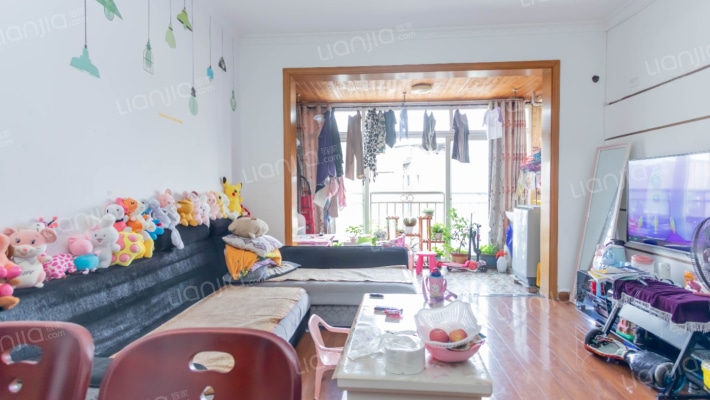 泊景湾二手房实景图