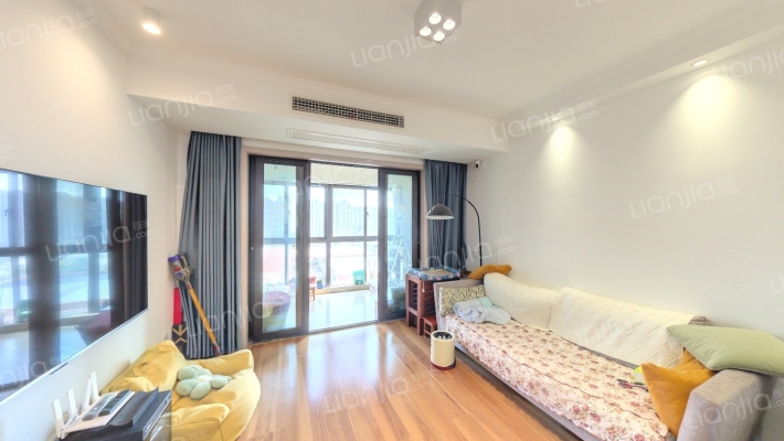 中南山锦花城二手房实景图