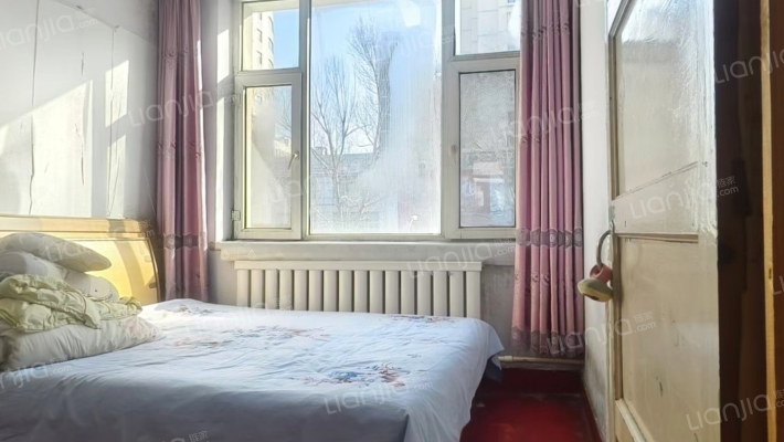 红旗街1555号二手房实景图