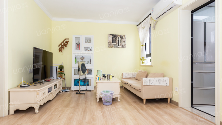 航华二村嘉丰公寓二手房实景图