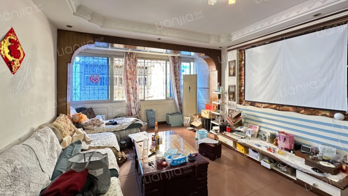 翠微巷27号院二手房实景图