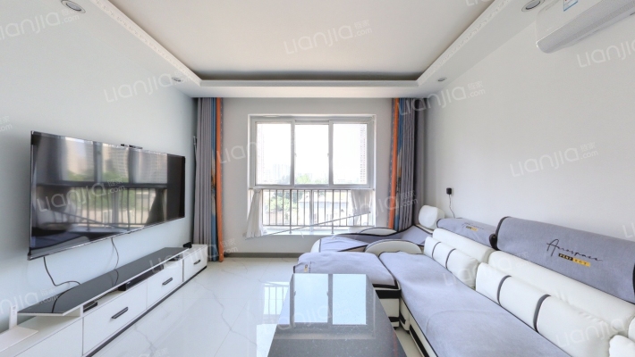 明府佳苑二手房实景图