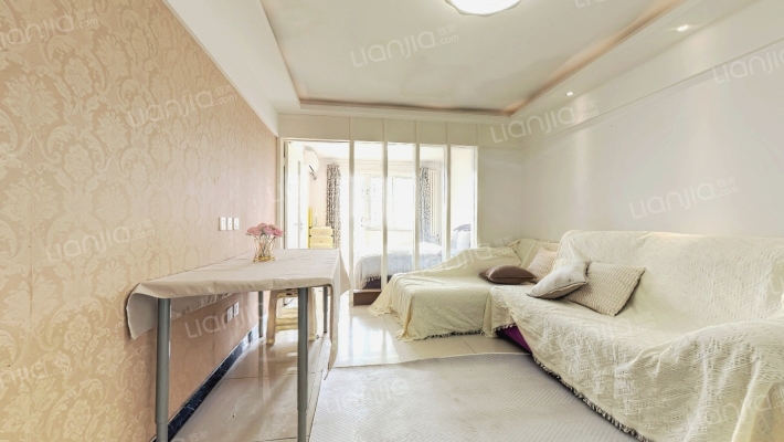 芳群园三区二手房实景图