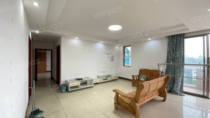 江华苑二手房实景图