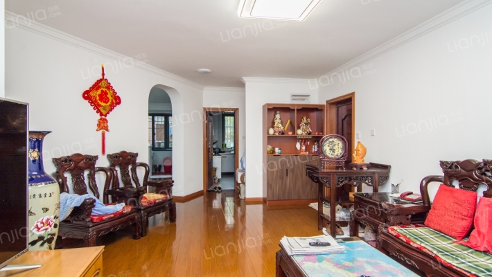 春申城四季苑二手房实景图