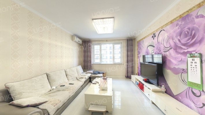 东方嘉苑南区二手房实景图