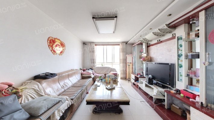 枫丹华庭二手房实景图