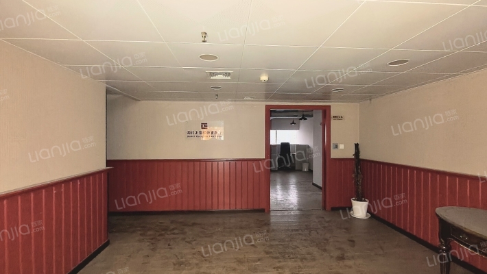 招银大厦二手房实景图