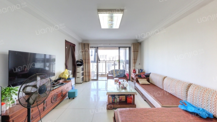 万科城回迁房南区二手房实景图