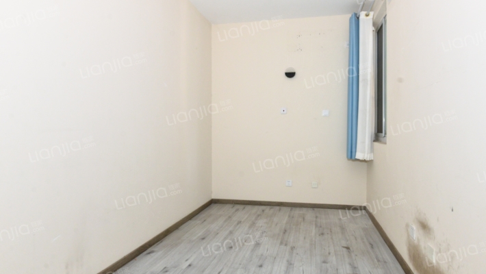 宝林枫景苑二手房实景图