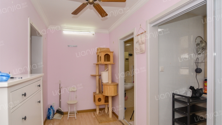 光辉小区二手房实景图