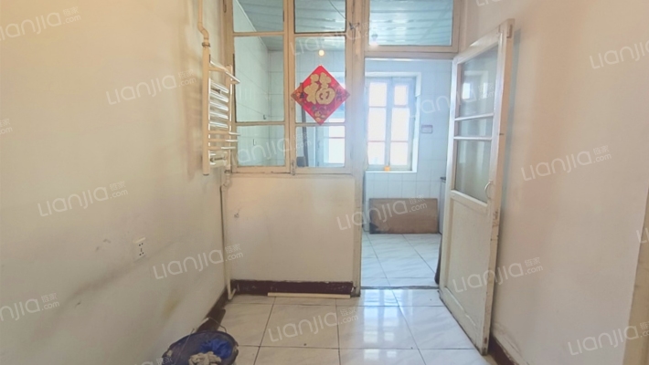 一工具家属楼二手房实景图