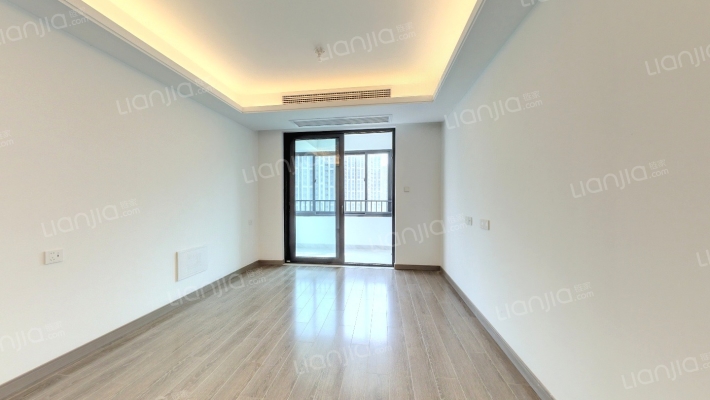 新城云漾滨江二手房实景图