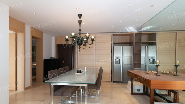 新家坡园景苑二手房实景图