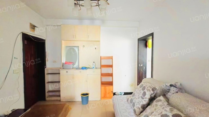 区委宿舍二手房实景图