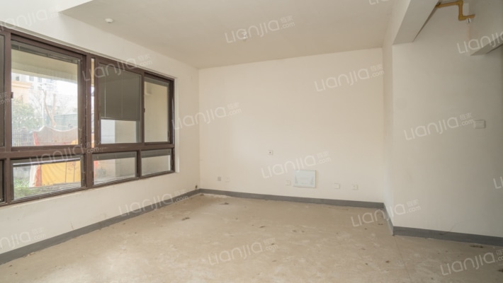 天悦府二手房实景图