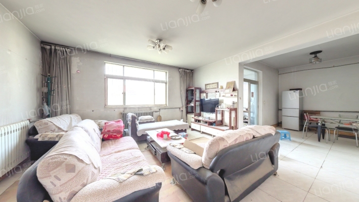 秦陵社区二手房实景图