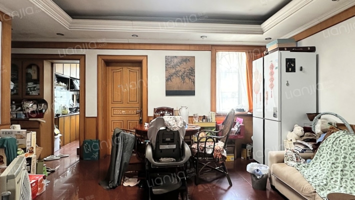 滨江西兴街道人民路6号二手房实景图