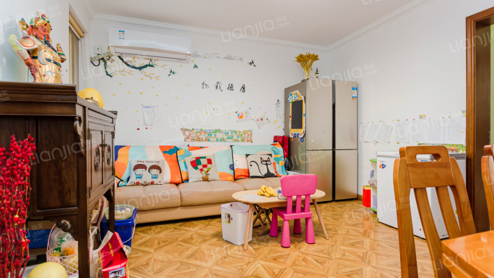 龙潭小区二手房实景图